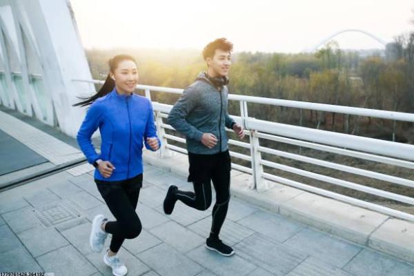 上海高考体育辅导班:全面提升成绩